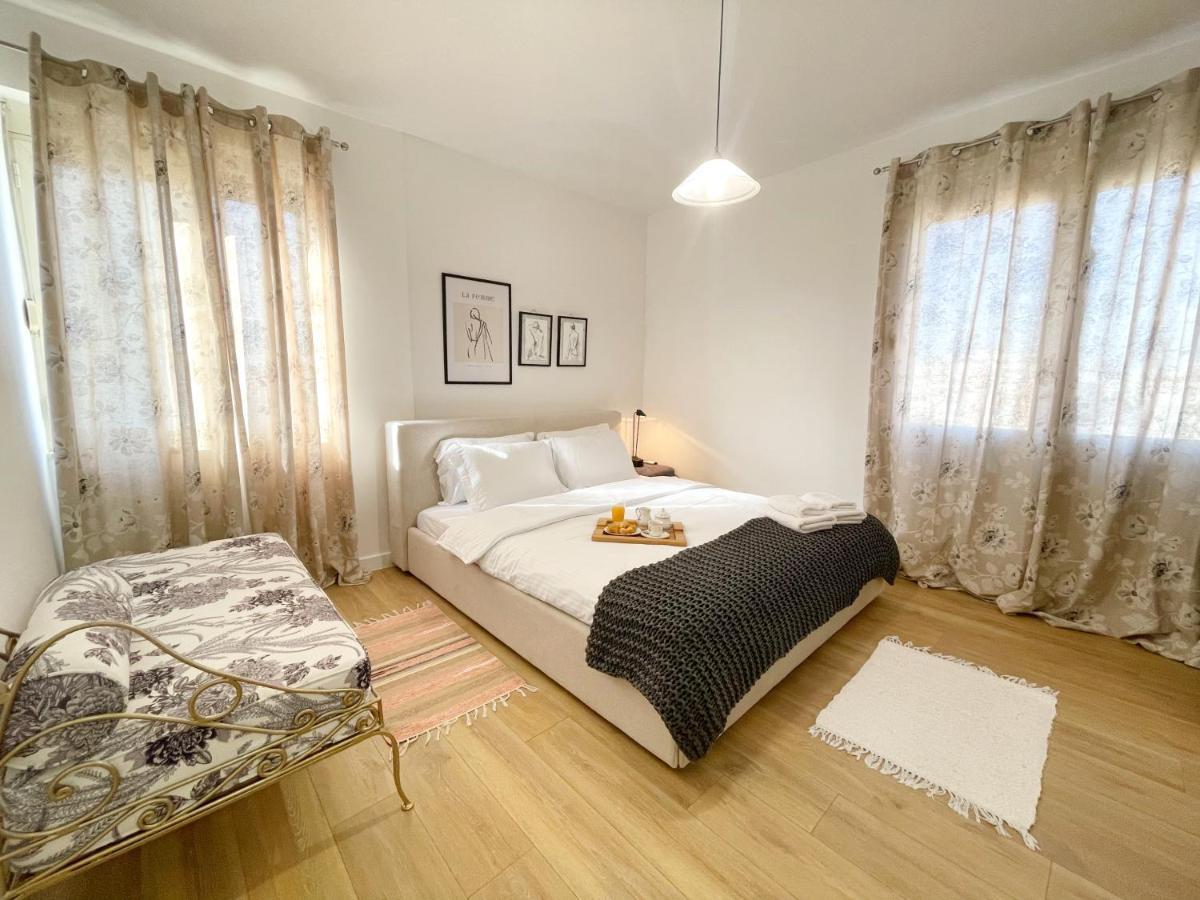 Apartment Metro